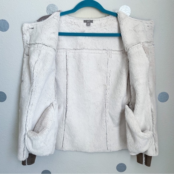 J. Jill Faux Shearling Jacket with Sherpa Lining - Picture 5 of 6